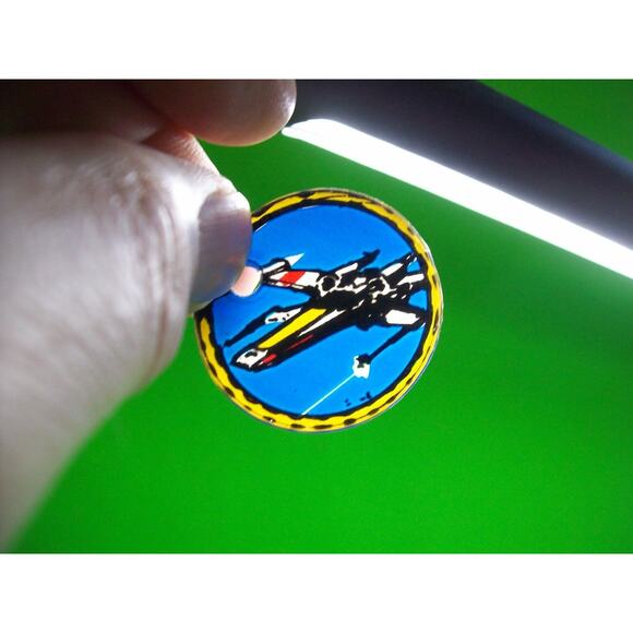 Star Wars Original Pinball Machine Plastic Keychain Space Ship Data East NOS - Picture 1 of 3